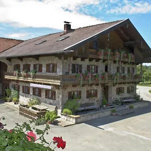 Baumgartner Nagerhof , Grassau (Bavaria) Deutschland