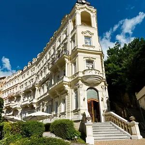 Anglický Dvůr 4*, Karlovy Vary Česká republika