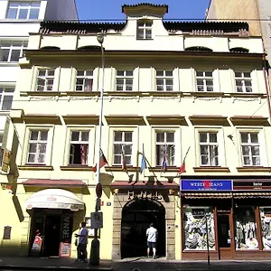 U Dvou Zlatych Klicu Prague